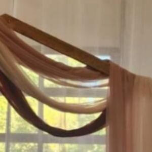 Lings Moment Arch Flowers and Fabric